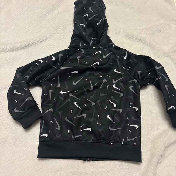 Sold - Picture 2 of 3